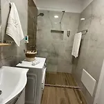 Soleis * Shkoze (Tirana)